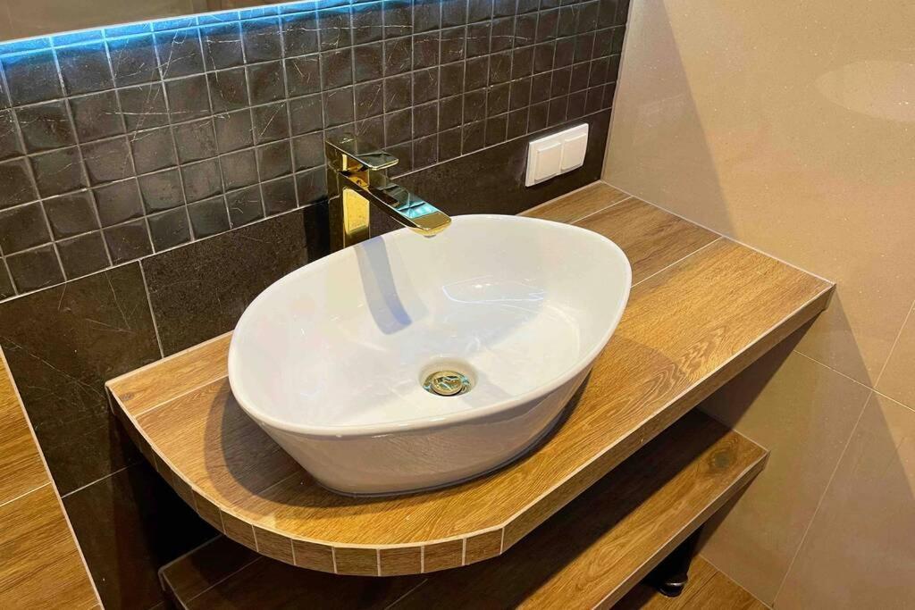 Hawaii Beach Lounge, Loft Z Jacuzzi I Tarasem - Sloneczne Tarasy W Porta Mare, Dziwnówek Exteriör bild